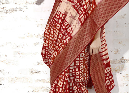 Red Colour Dola Jaquard Saree with small Boarder and work Blouce