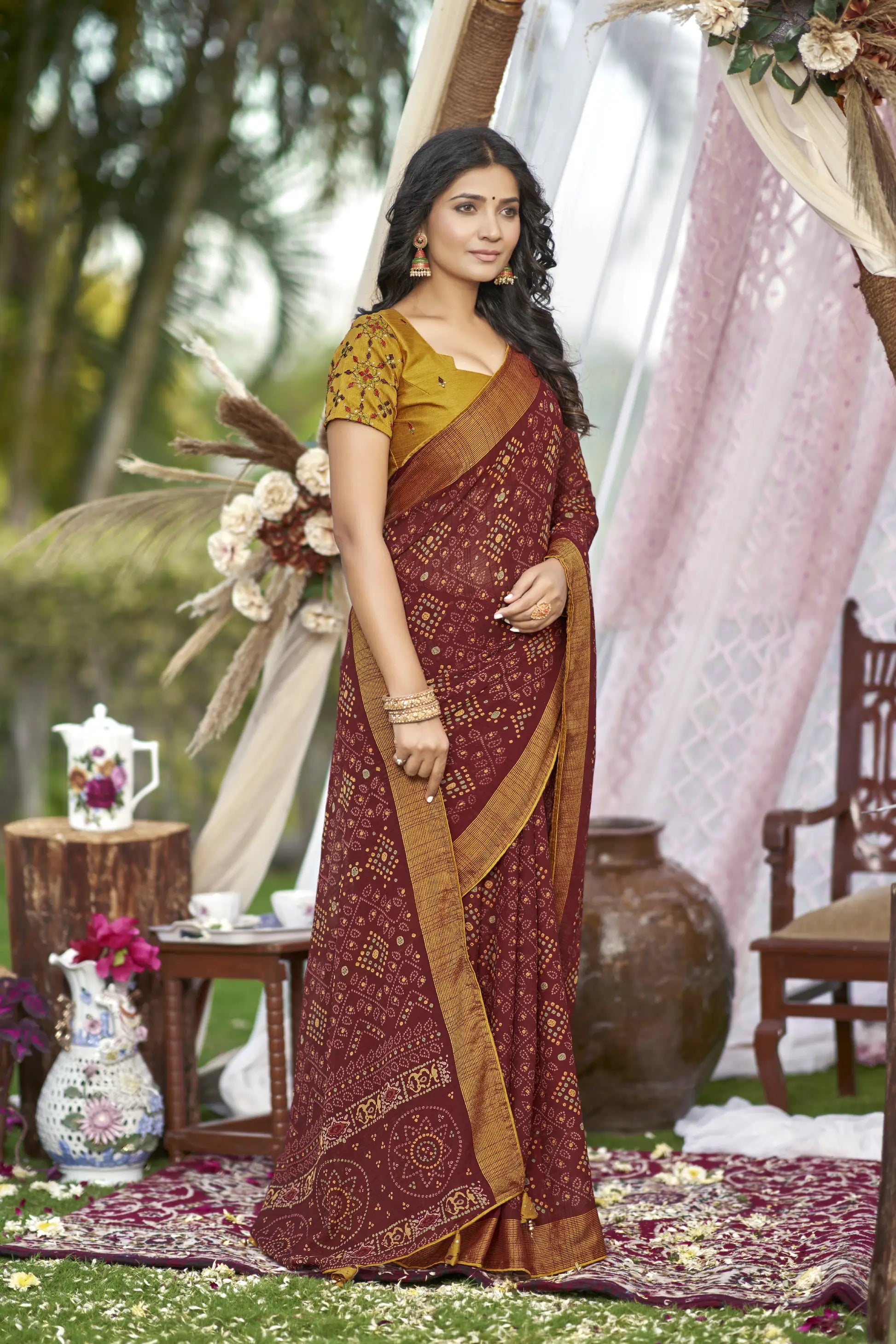 Buy online Women's Self Design Maroon Colored Saree With Blouse from ethnic  wear for Women by Sangam Prints for ₹1889 at 73% off | 2024 Limeroad.com