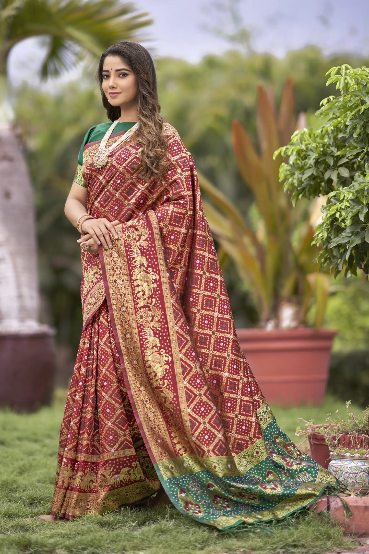 Bright Maroon Colour Banarasi Pattu Silk